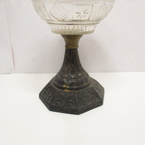 Vintage Metal Pedestal Base Oil Glass lamp - Picture 6 of 12